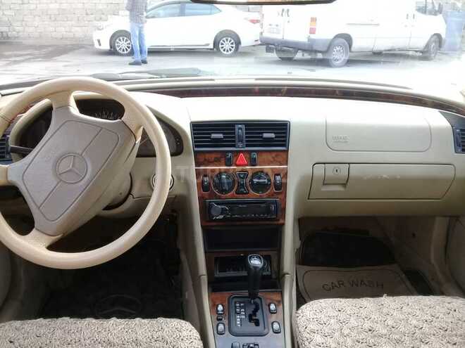 Mercedes C 200 1998, 295,000 km - 2.0 l - Bakı