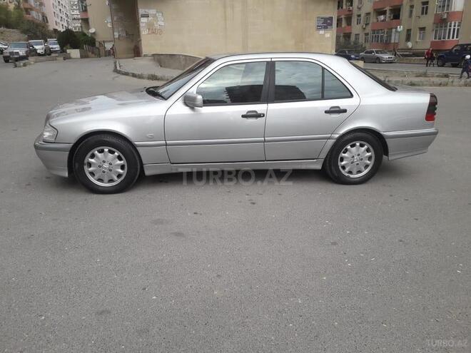 Mercedes C 180 1999, 255,000 km - 1.8 l - Bakı