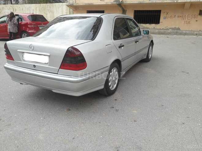 Mercedes C 180 1999, 255,000 km - 1.8 l - Bakı