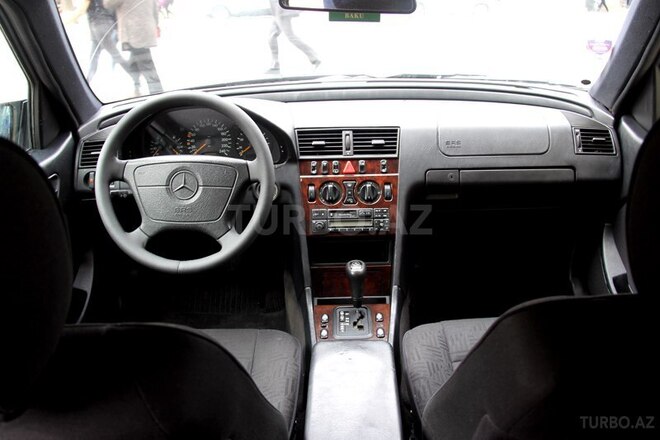 Mercedes C 200 1998, 301,286 km - 2.0 l - Bakı