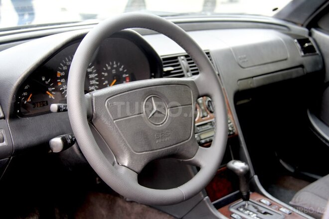 Mercedes C 200 1998, 301,286 km - 2.0 l - Bakı