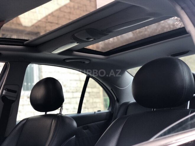 Mercedes E 320 2002, 256,712 km - 3.2 l - Bakı