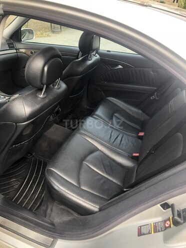 Mercedes E 320 2002, 256,712 km - 3.2 l - Bakı