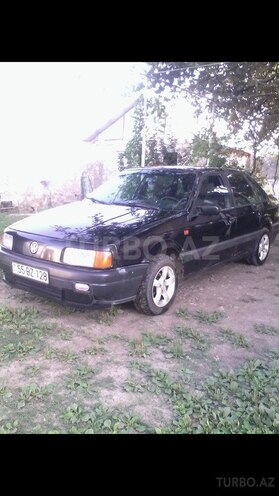 Volkswagen Bora 1991, 32,000 km - 1.8 л - Şəki