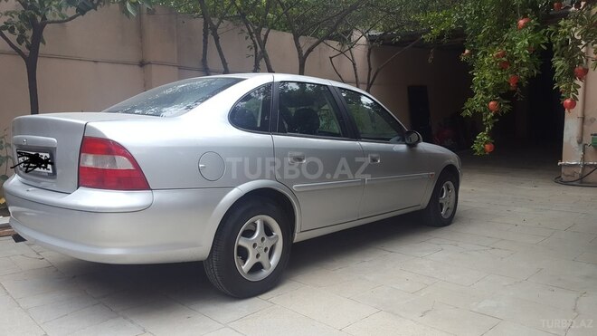 Opel Vectra 1997, 288,000 km - 1.8 l - Bakı