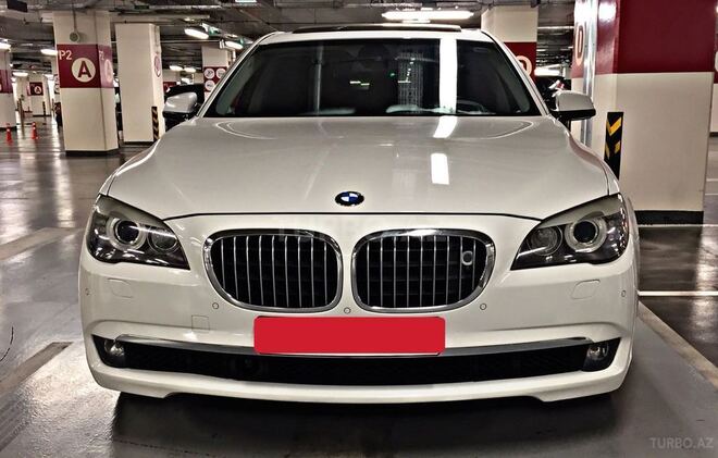 BMW 740 2010, 120,000 km - 4.4 л - Bakı