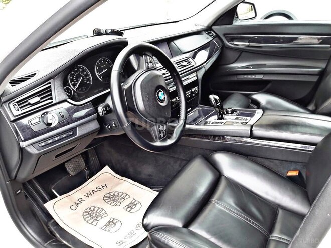 BMW 740 2010, 120,000 km - 4.4 л - Bakı