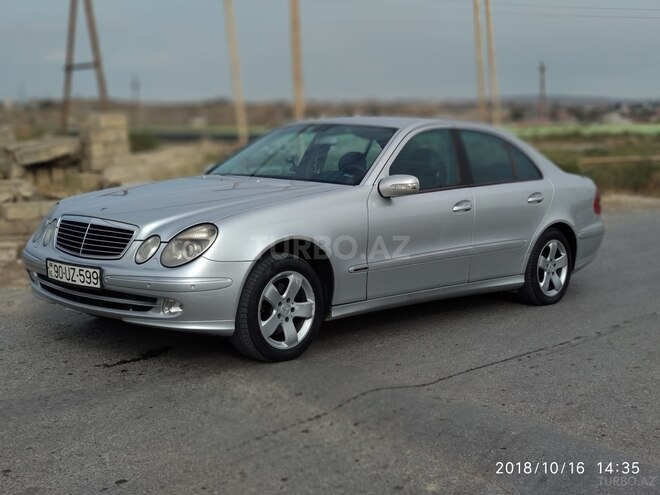 Mercedes E 270 2002, 300,000 km - 2.7 l - Bakı