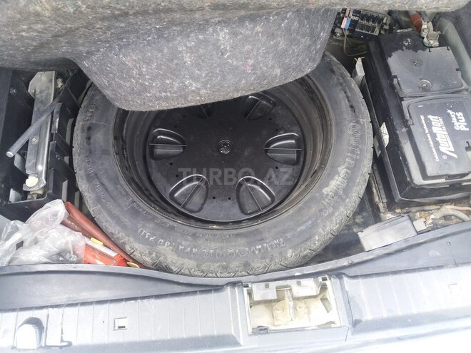 Mercedes E 270 2002, 300,000 km - 2.7 l - Bakı