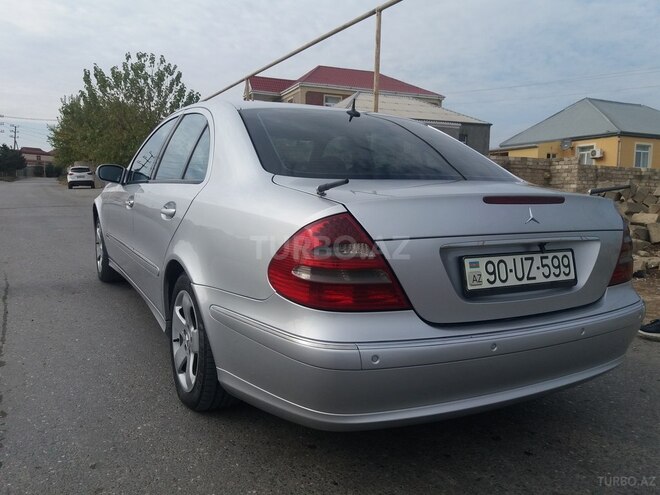 Mercedes E 270 2002, 300,000 km - 2.7 l - Bakı