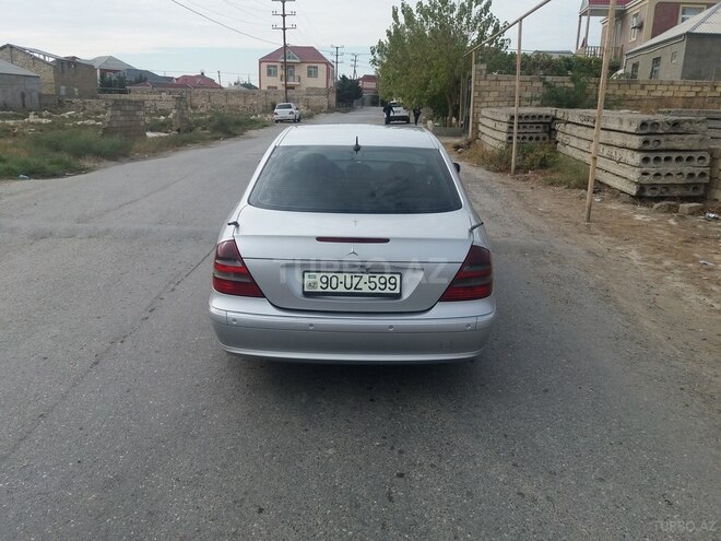 Mercedes E 270 2002, 300,000 km - 2.7 l - Bakı