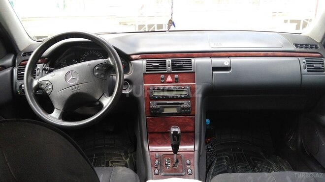 Mercedes E 220 2000, 347,699 km - 2.2 l - Bakı