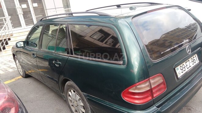 Mercedes E 220 2000, 347,699 km - 2.2 l - Bakı