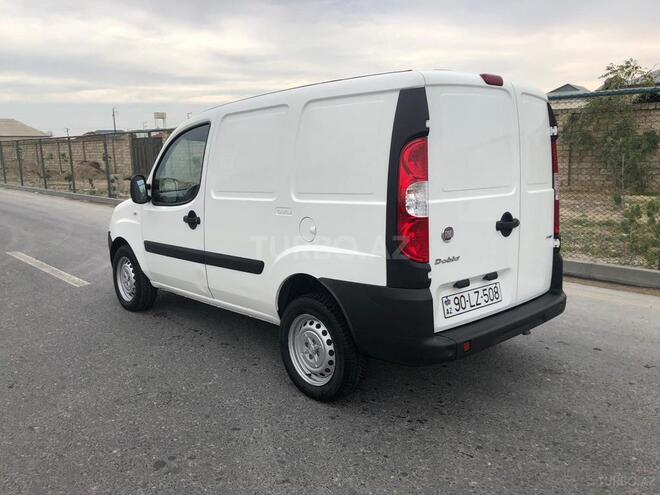 Fiat Doblo 2011, 255,000 km - 1.3 l - Bakı