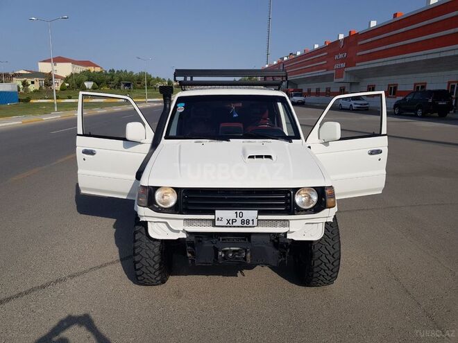 Mitsubishi Pajero 1994, 240,700 km - 2.8 l - Bakı