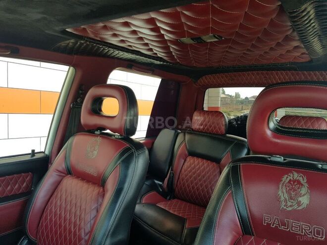 Mitsubishi Pajero 1994, 240,700 km - 2.8 l - Bakı
