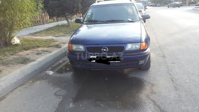 Opel Astra 1996, 332,980 km - 1.6 л - Bakı