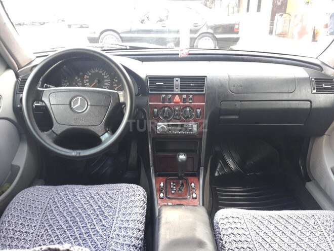 Mercedes C 200 1999, 276,000 km - 2.0 л - Bakı