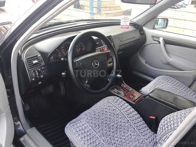 Mercedes C 200 1999, 276,000 km - 2.0 л - Bakı