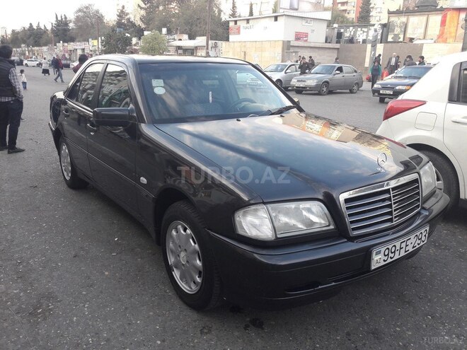 Mercedes C 200 1999, 276,000 km - 2.0 л - Bakı