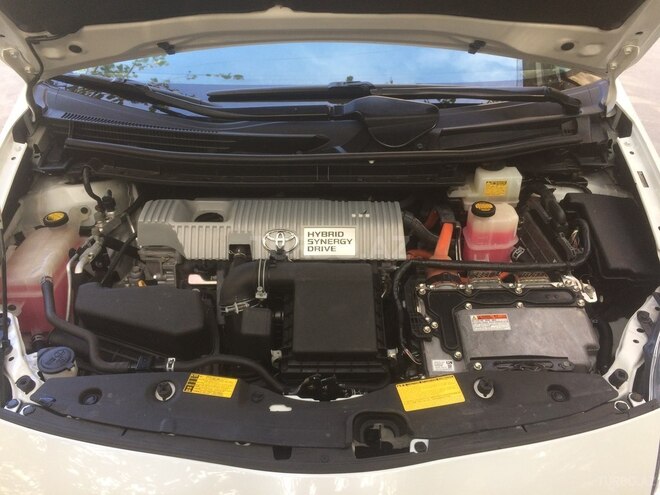 Toyota Prius 2012, 130,000 km - 1.8 l - Bakı