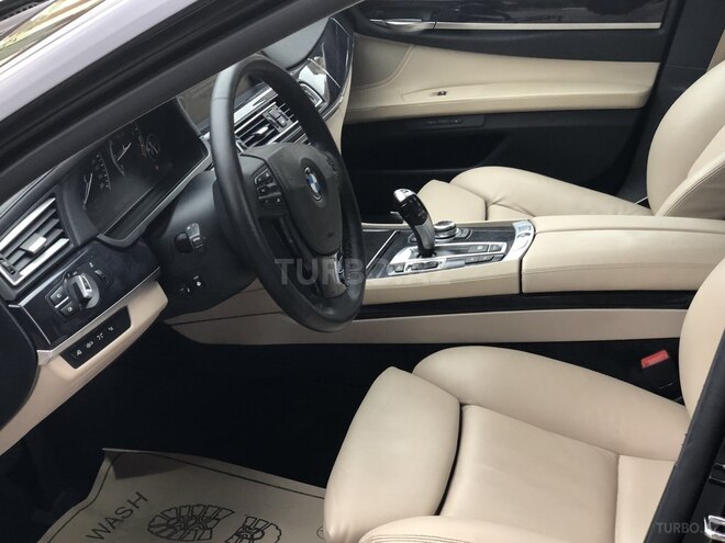 BMW 750 2009, 160,000 km - 4.4 l - Bakı
