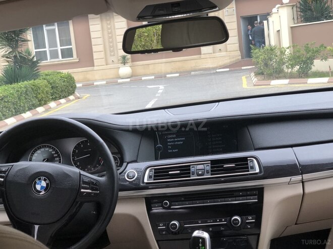 BMW 750 2009, 160,000 km - 4.4 l - Bakı