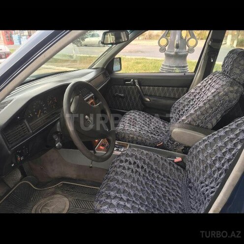 Mercedes 190 1991, 325,689 km - 2.0 l - Sumqayıt