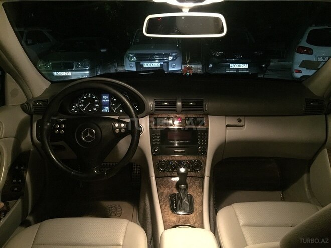 Mercedes C 250 2007, 245,200 km - 2.5 l - Bakı