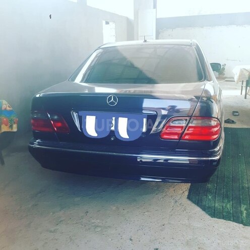 Mercedes E 320 2000, 230,000 km - 3.2 l - Bakı