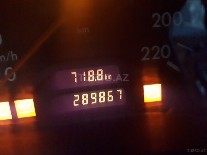 Mercedes C 220 1999, 290,000 km - 2.2 l - Bakı