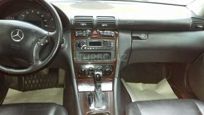 Mercedes C 240 2003, 224,001 km - 2.6 l - Sumqayıt