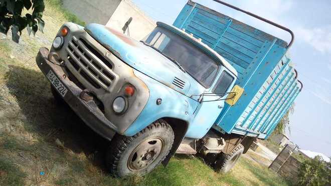 ZIL 130 1993, 150,000 km - 0.2 l - Xaçmaz