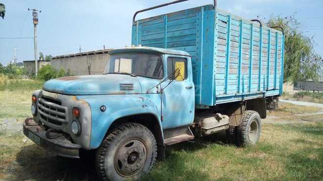 ZIL 130 1993, 150,000 km - 0.2 l - Xaçmaz
