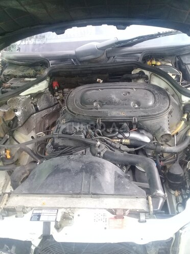 Mercedes E 200 1990, 400,000 km - 2.0 l - Bakı
