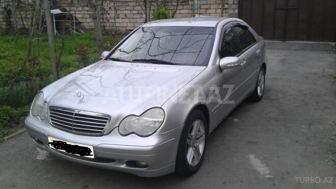 Mercedes C 200 2000, 177,600 km - 2.0 л - Kürdəmir