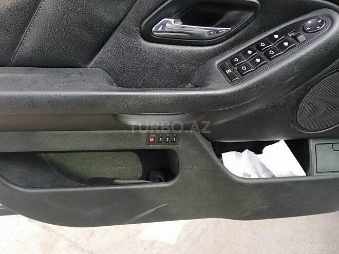 BMW 530 2001, 220,000 km - 3.0 l - Bakı