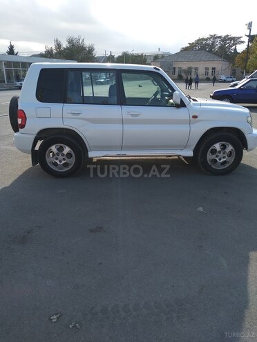 Mitsubishi Pajero io 2001, 3,100 km - 2.0 л - Bakı