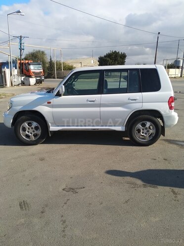 Mitsubishi Pajero io 2001, 3,100 km - 2.0 л - Bakı