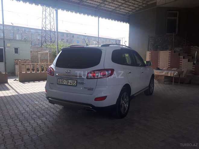 Hyundai Santa Fe 2012, 74,000 km - 0.2 l - Salyan