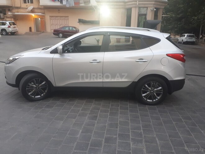 Hyundai ix35 2015, 26,000 km - 2.0 l - Bakı