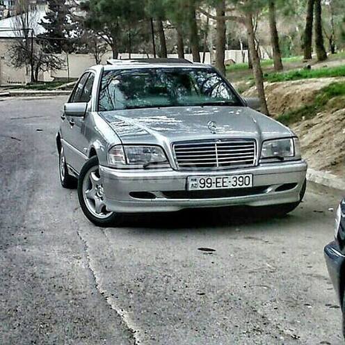 Mercedes C 280 1999, 136,280 km - 2.8 l - Bakı