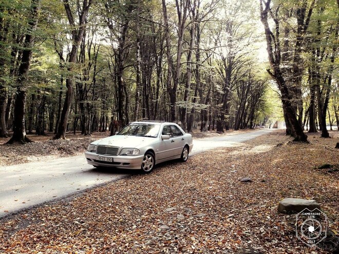 Mercedes C 280 1999, 136,280 km - 2.8 l - Bakı