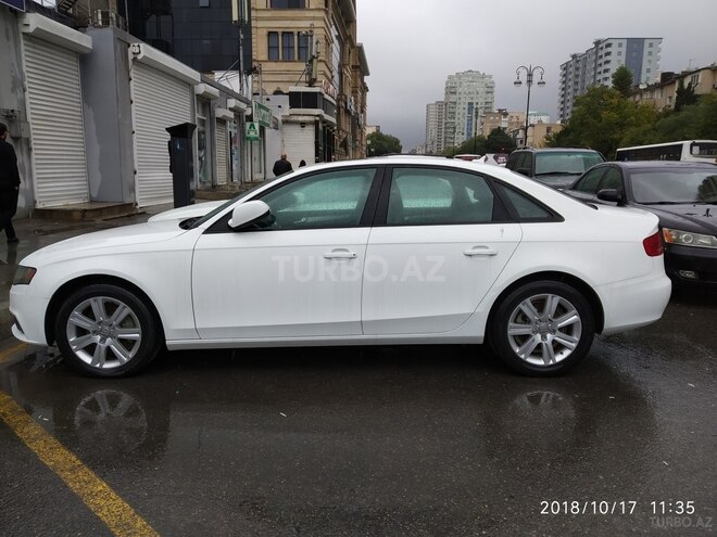 Audi A4 2010, 77,235 km - 2.0 l - Bakı
