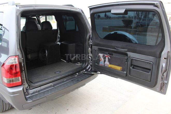 Mitsubishi Pajero 2006, 215,000 km - 3.0 l - Bakı
