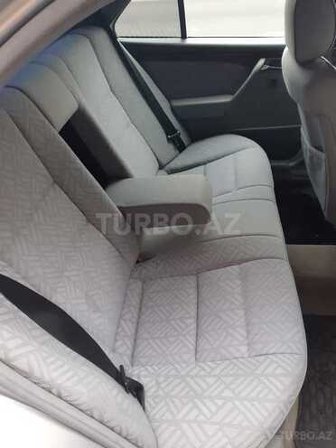 Mercedes C 200 1994, 215,000 km - 2.0 l - Bakı