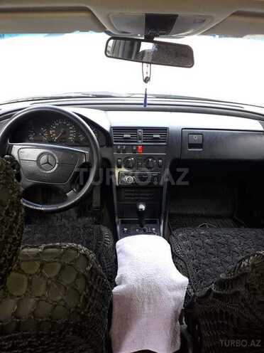 Mercedes C 180 1994, 171,197 km - 1.8 l - Yevlax