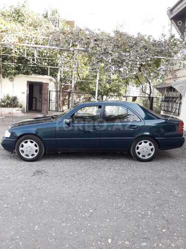 Mercedes C 180 1994, 171,197 km - 1.8 l - Yevlax