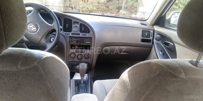 Hyundai Elantra 2004, 190,000 km - 2.0 l - Bakı