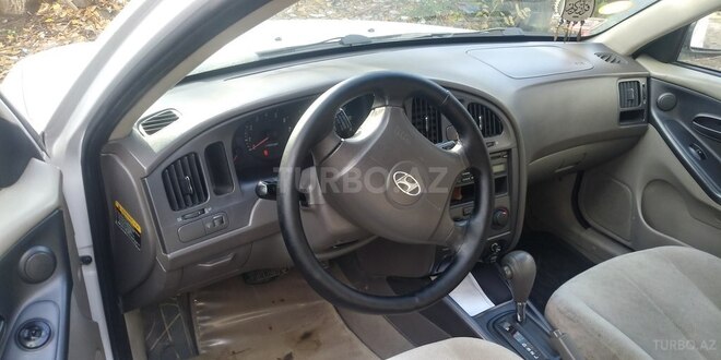 Hyundai Elantra 2004, 190,000 km - 2.0 l - Bakı